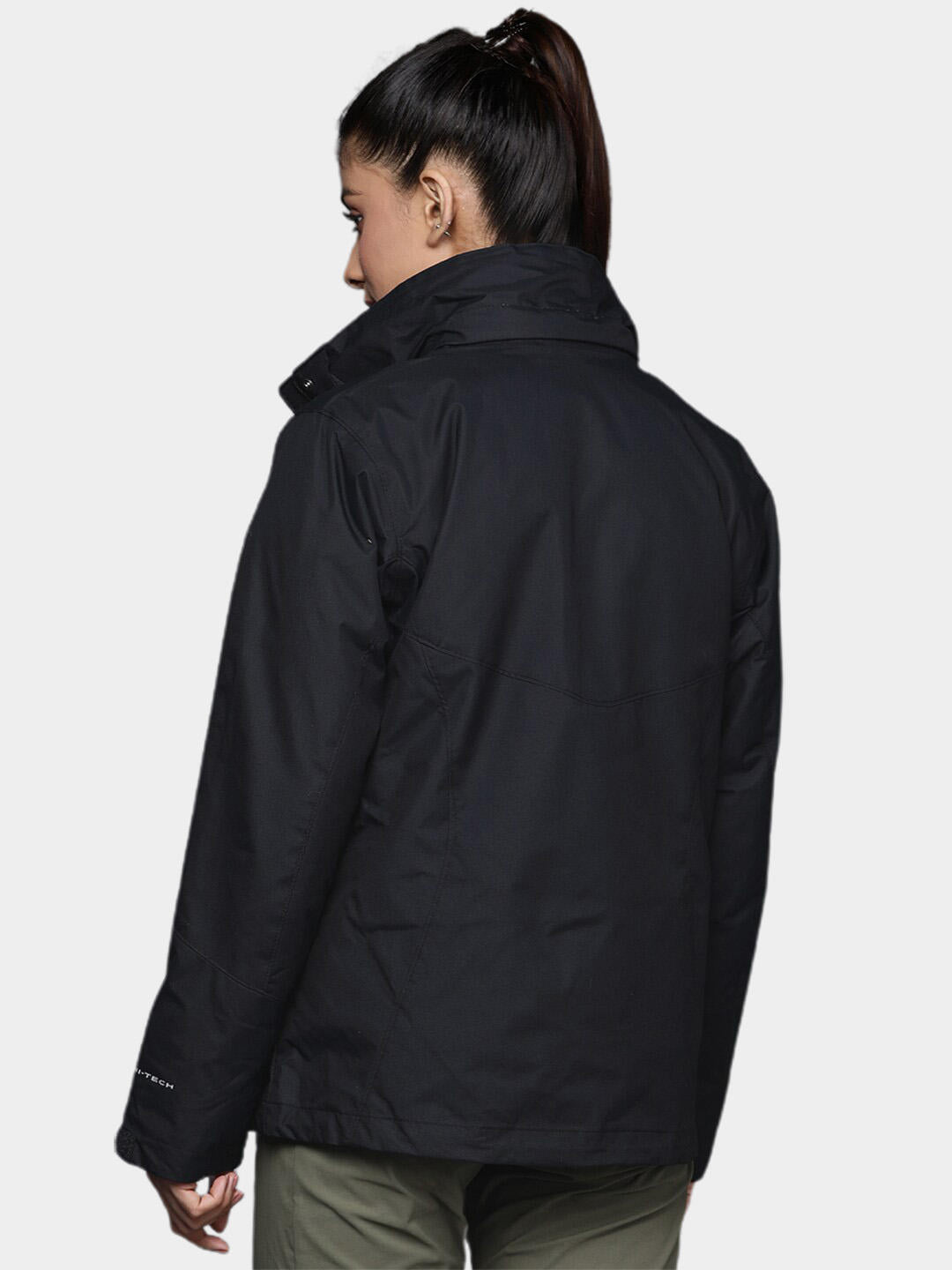 A Women Wearing Columbia Women Black Bugaboo II Fleece Interchange Jacket