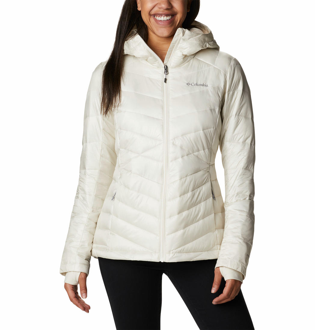 A Women Wearing Columbia Women White Joy Peak Hooded Jacket