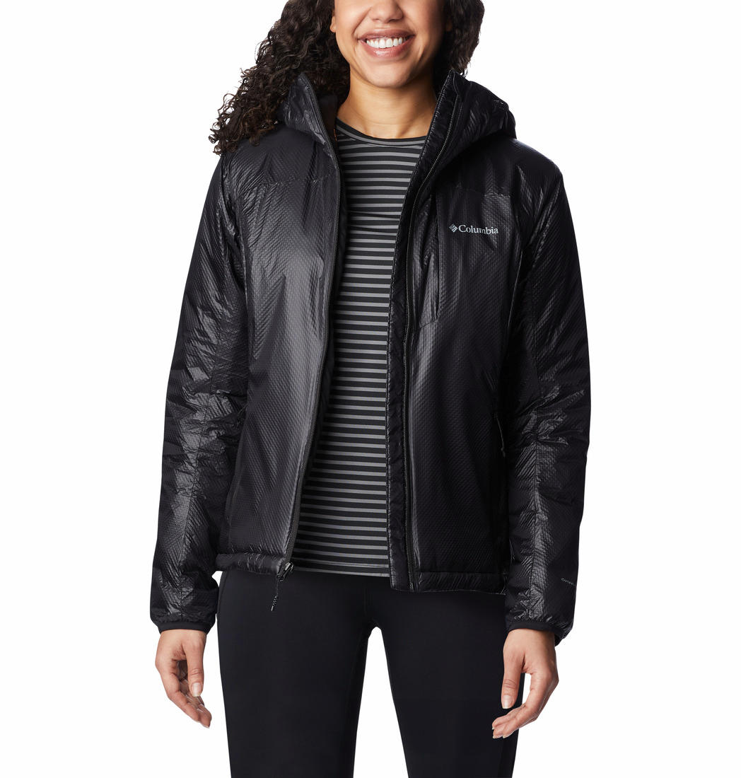 A Women Wearing Columbia Women Black Arch Rock II Hooded Jacket