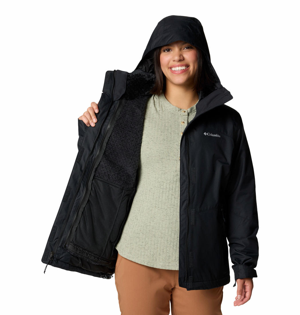 A Women Wearing Columbia Women Black Bugaboo III Fleece Interchange Jacket