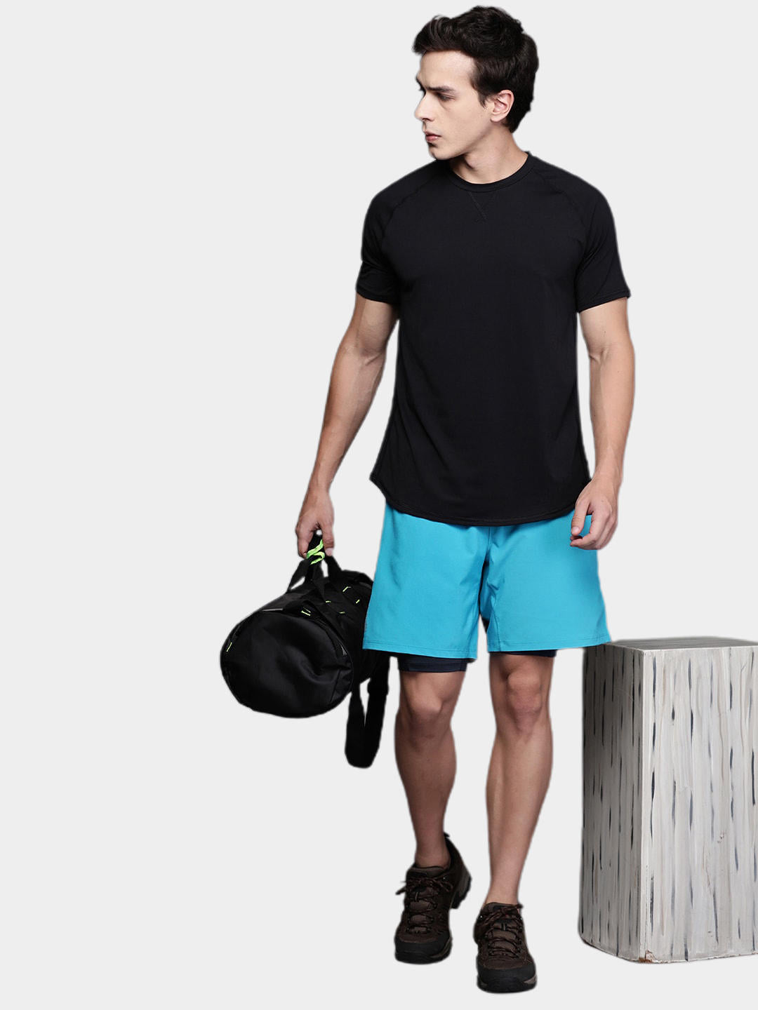 Columbia Men Blue M Endless Trail 2 in 1 Shorts