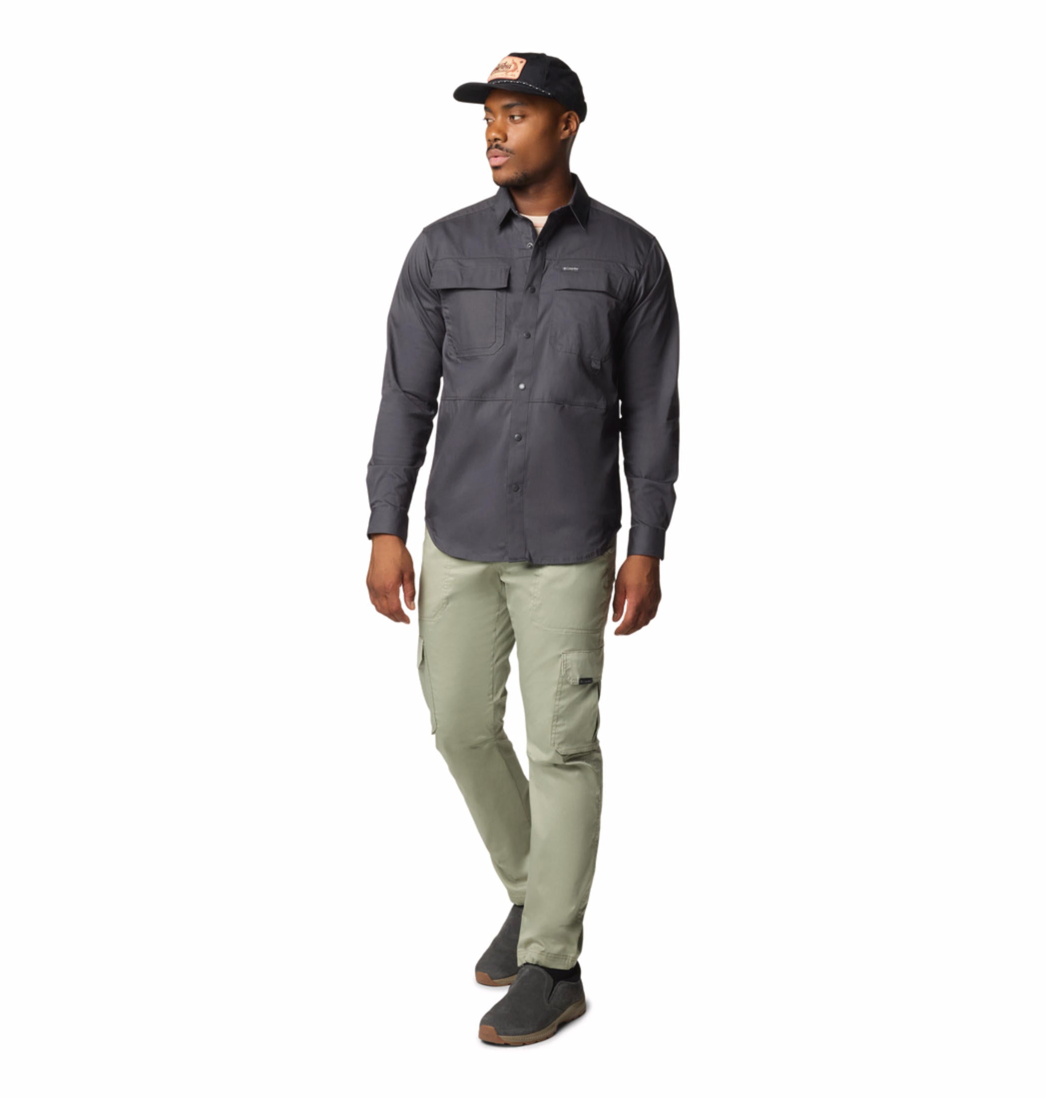 A Men Wearing Columbia Men Black Landroamer Twill LS Shirt