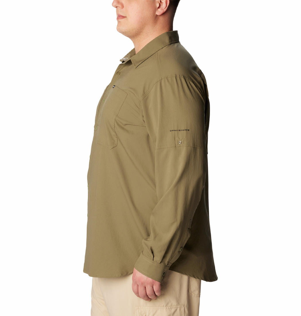 A Men Wearing Columbia Men Green Silver Ridge Utility Lite Long Sleeve (Sun Protection)