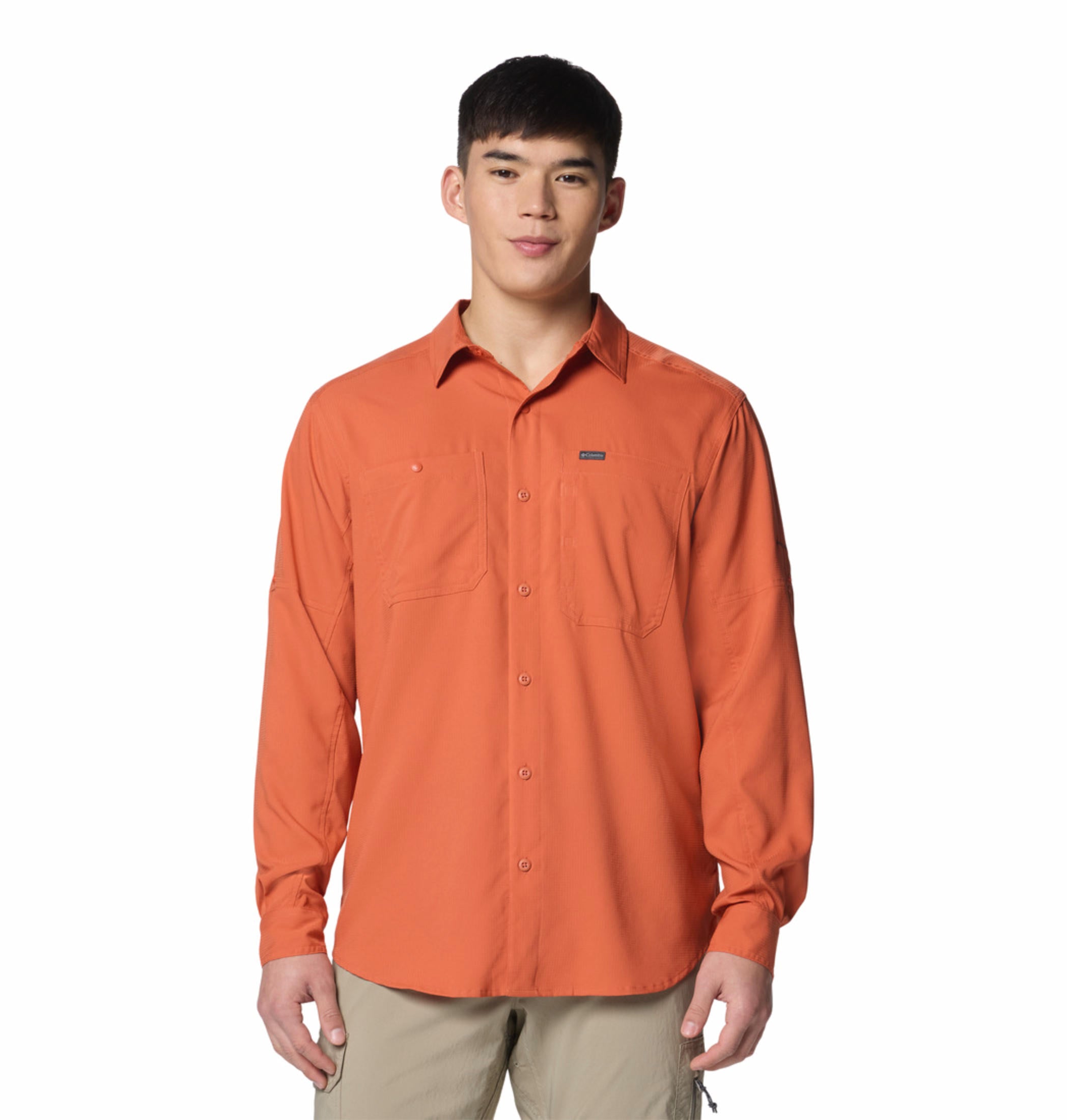 A Men Wearing Columbia Men Red Silver Ridge Utility Lite Long Sleeve (Sun Protection)
