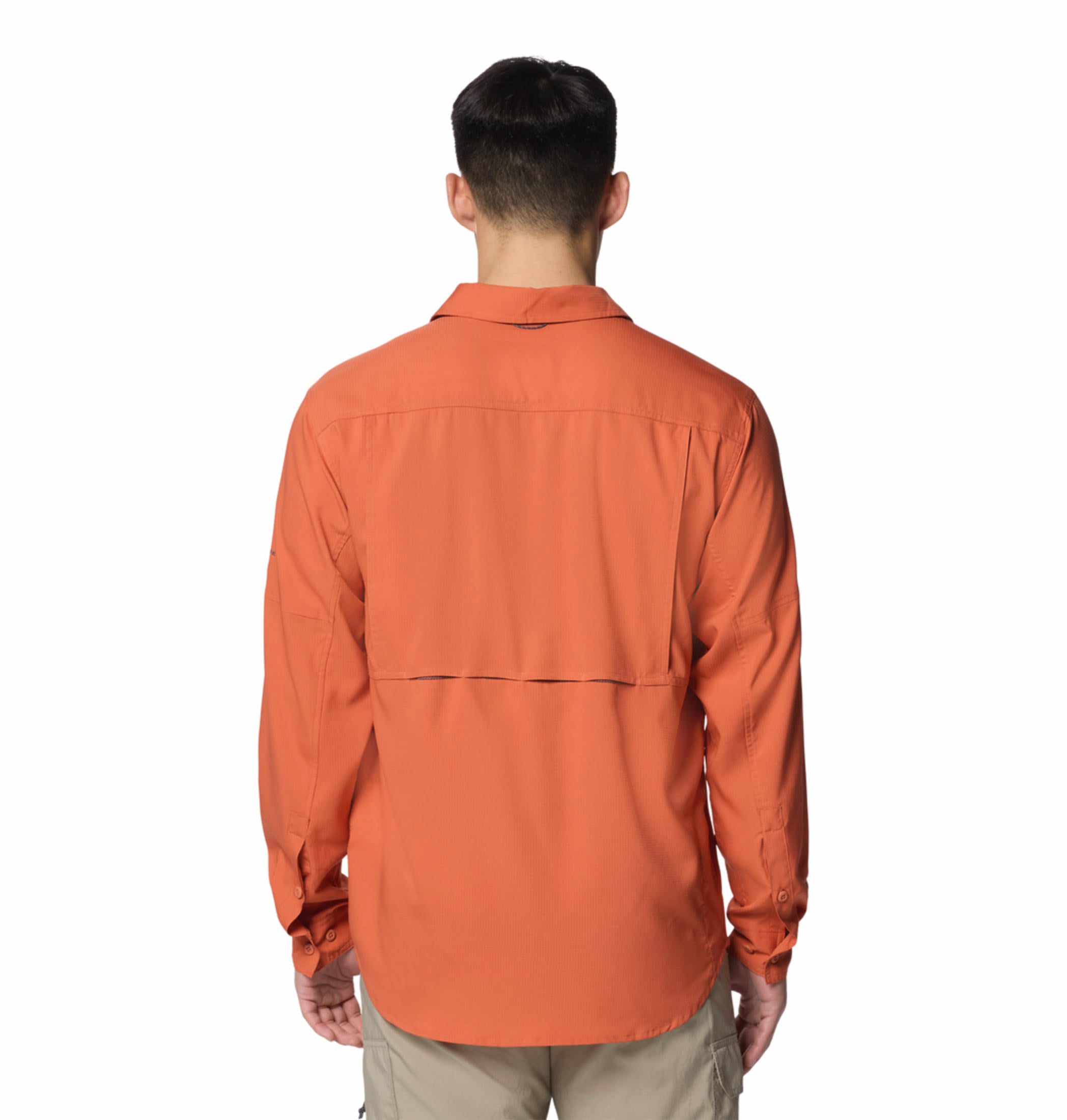 A Men Wearing Columbia Men Red Silver Ridge Utility Lite Long Sleeve (Sun Protection)