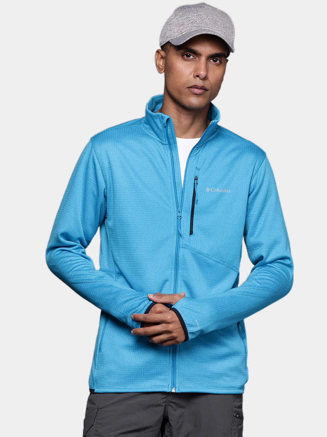 A Men Wearing Columbia Men Blue Park View Fleece Full Zip