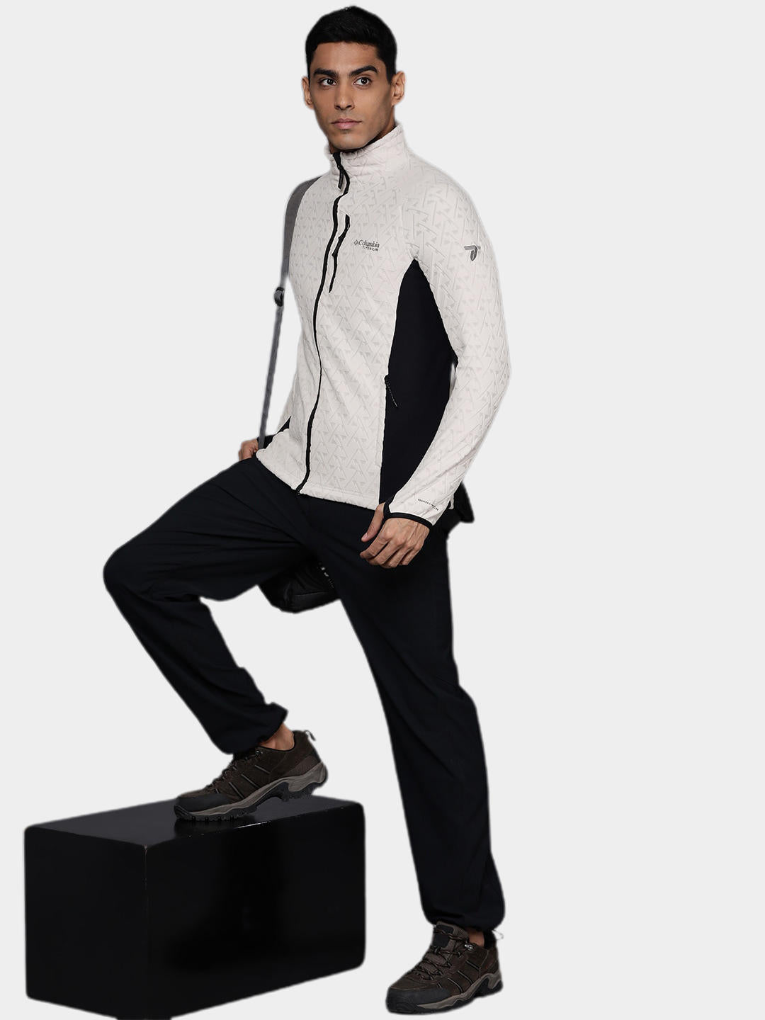 Columbia Men Beige Titan Pass 3.0 Full Zip Fleece Top