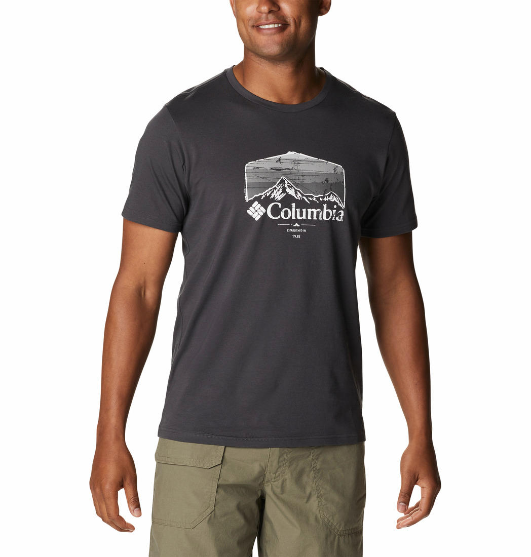 A Men Wearing Columbia Men Black Path Lake Graphic Tee II