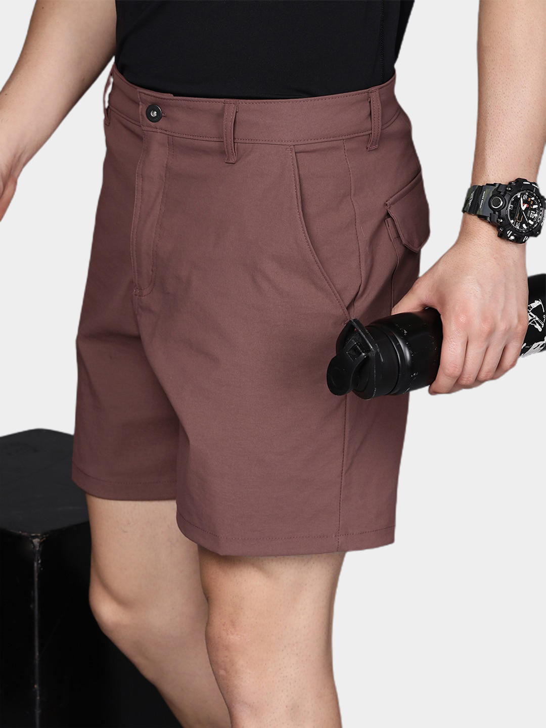 A Men Wearing Columbia Men Brown Canyon Gate Utility Short