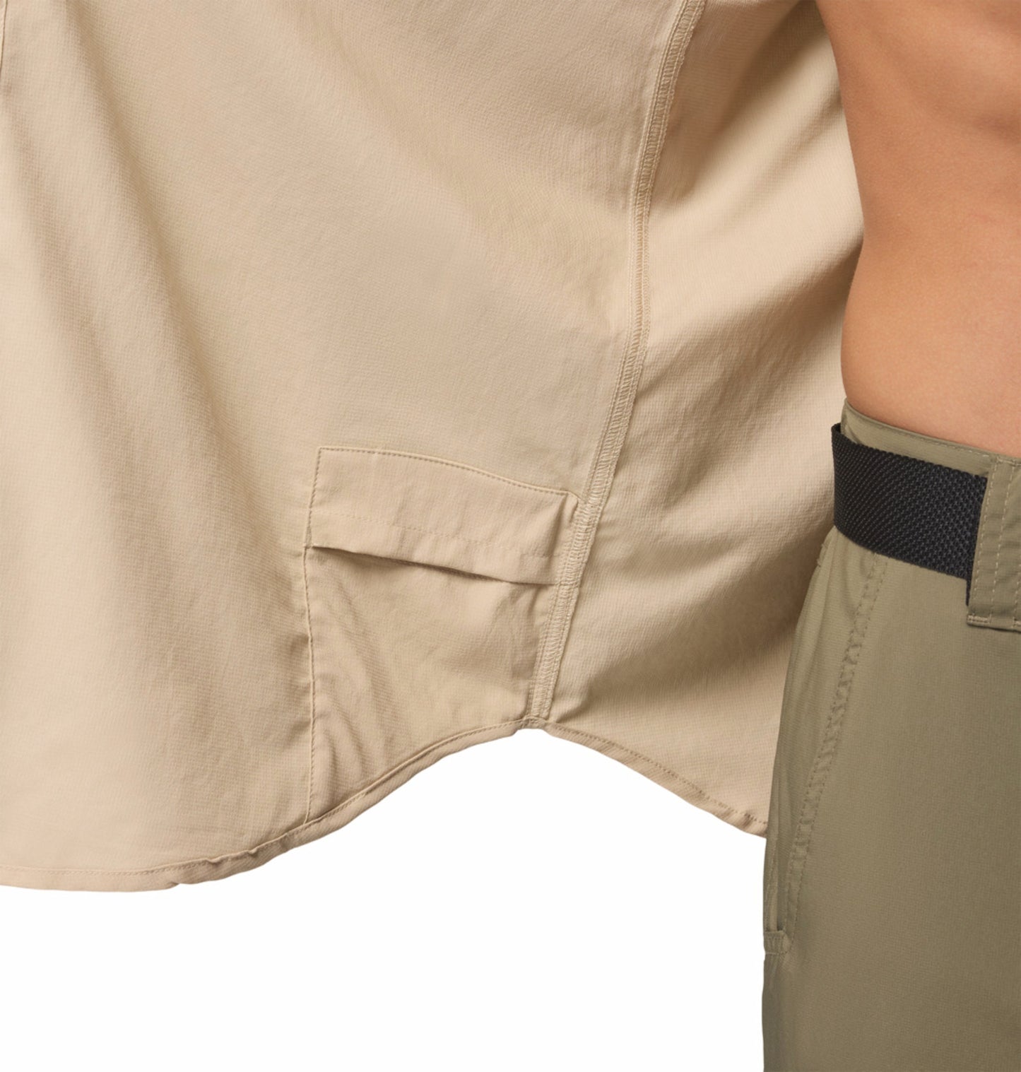 Columbia Men Beige Omni-Shade Silver Ridge Utility II Long Sleeve Shirt