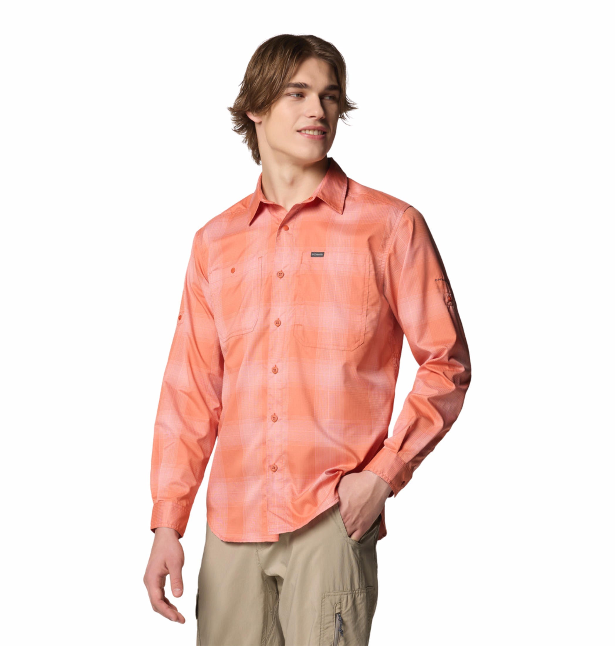A Men Wearing Columbia Men Red Silver Ridge Utility Lite Plaid LS (Sun Protection)