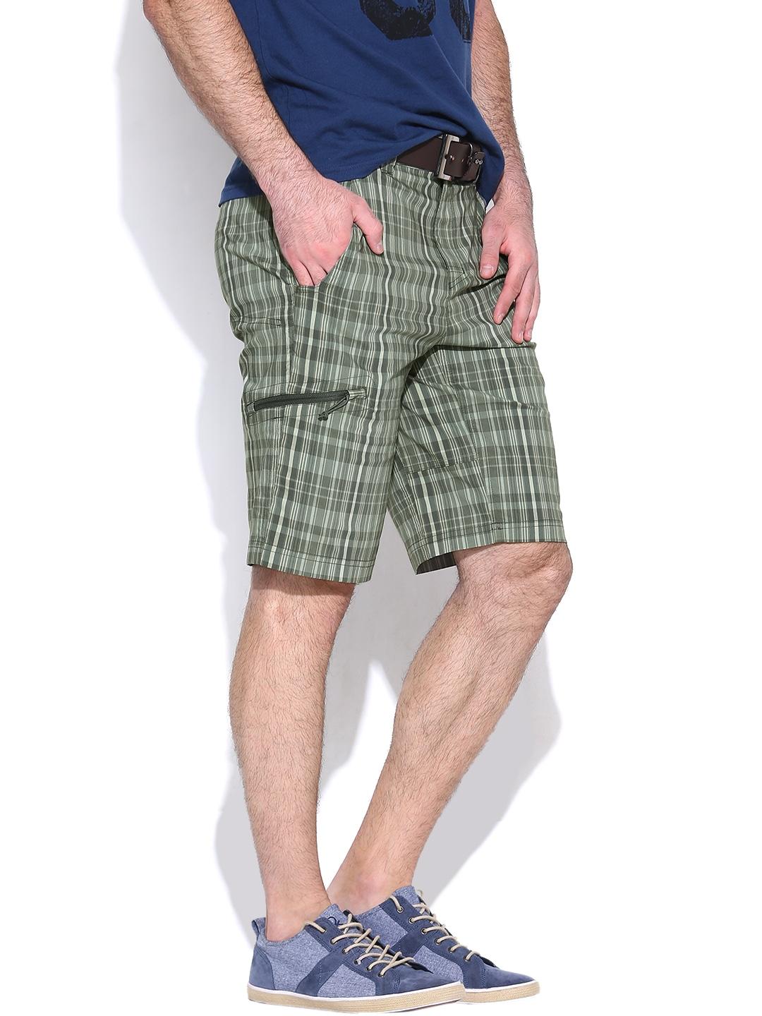 Columbia Men Green Cool Creek Stretch Plaid Short