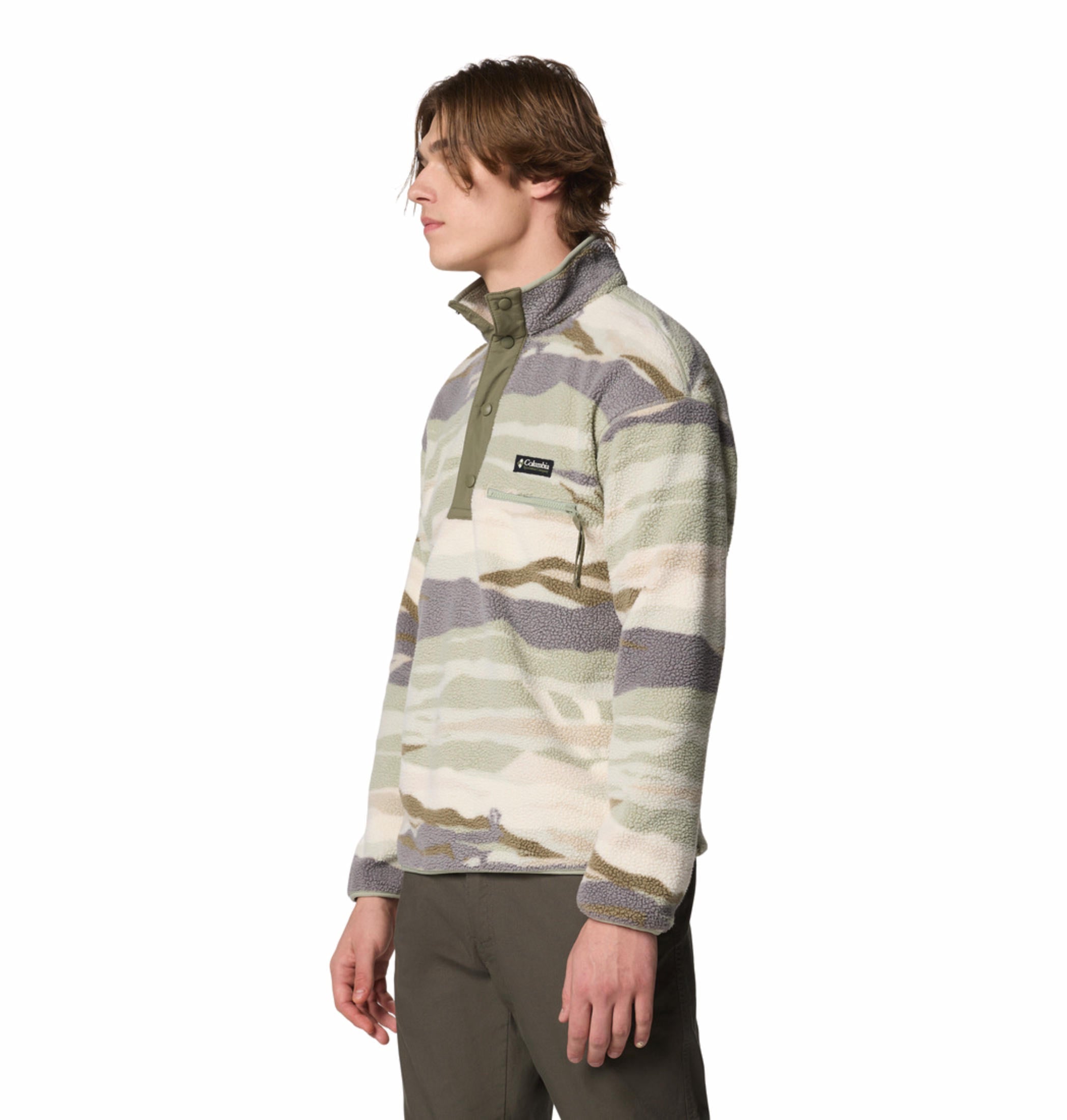 A Men Wearing Columbia Men Green Helvetia II Printed Half Snap Fleece