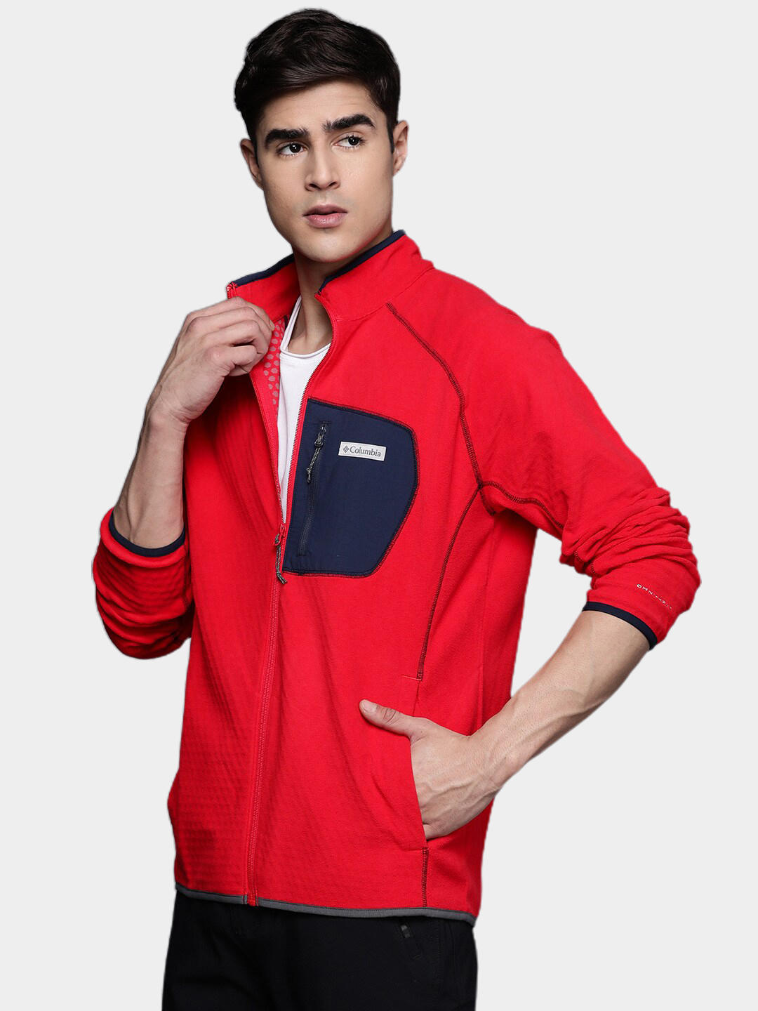A Men Wearing Columbia Men Red M Outdoor Tracks Full Zip