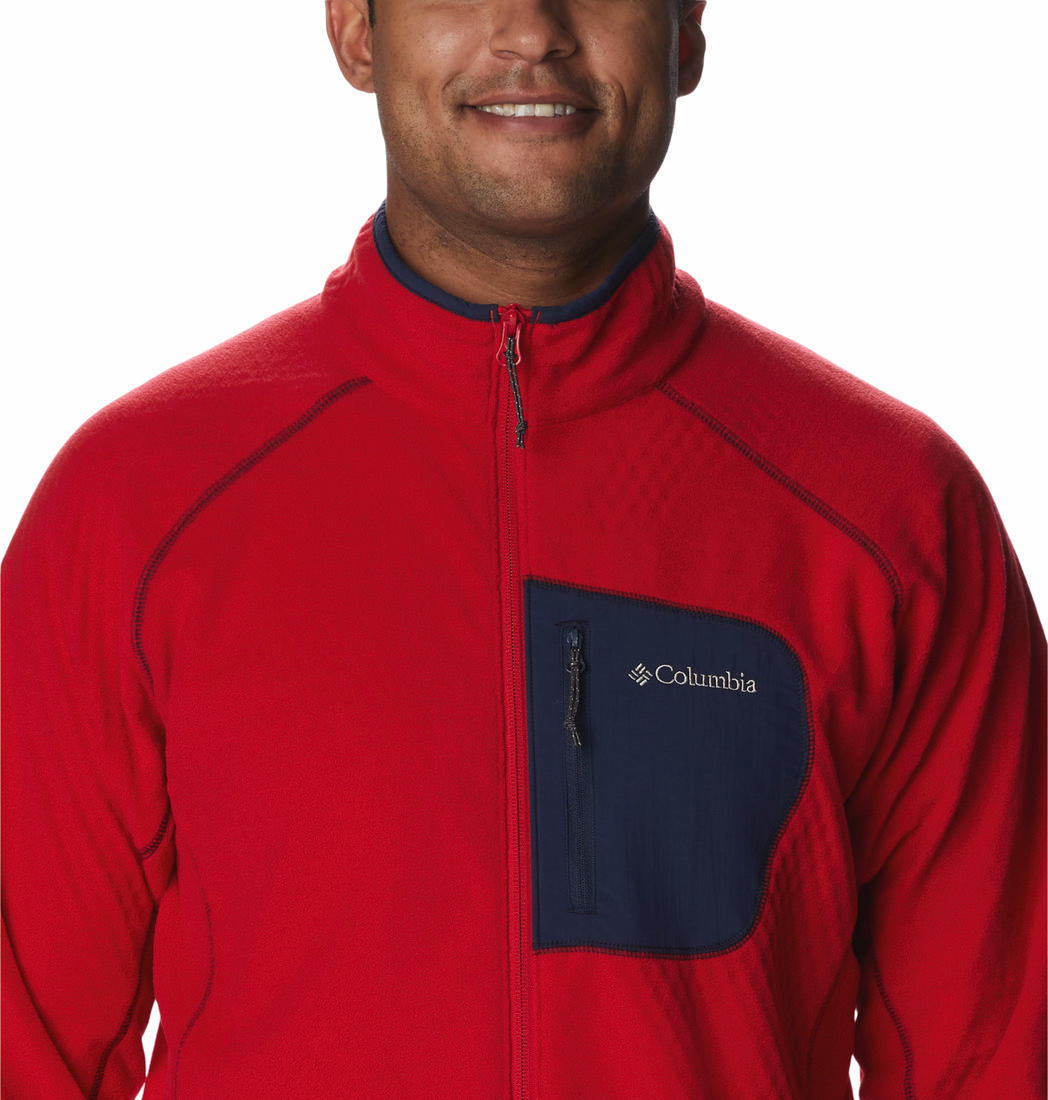 A Men Wearing Columbia Men Red M Outdoor Tracks Full Zip