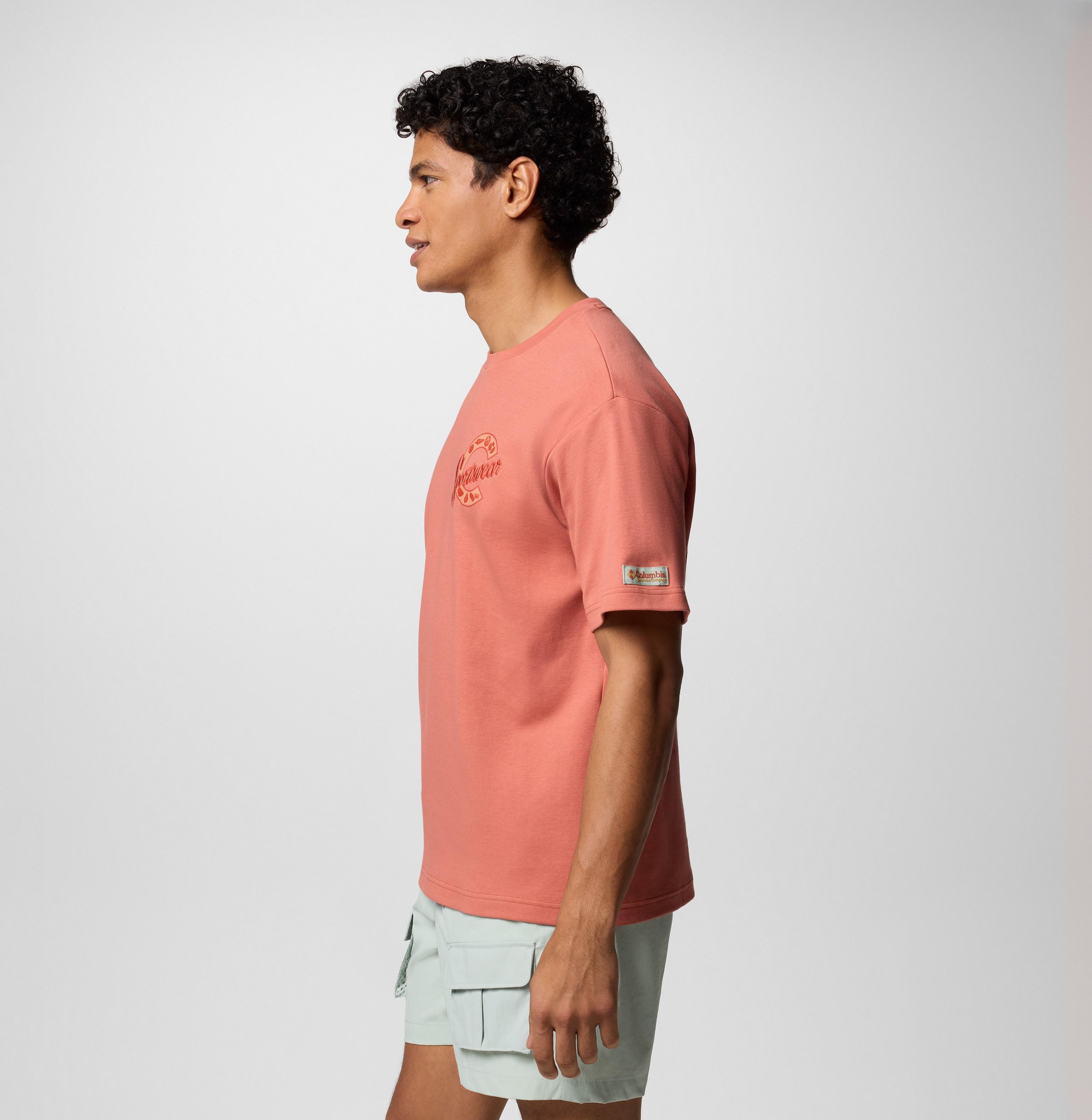 A Men Wearing Columbia Men Red CSC Heritage Graphic Tee (Sun Protection)