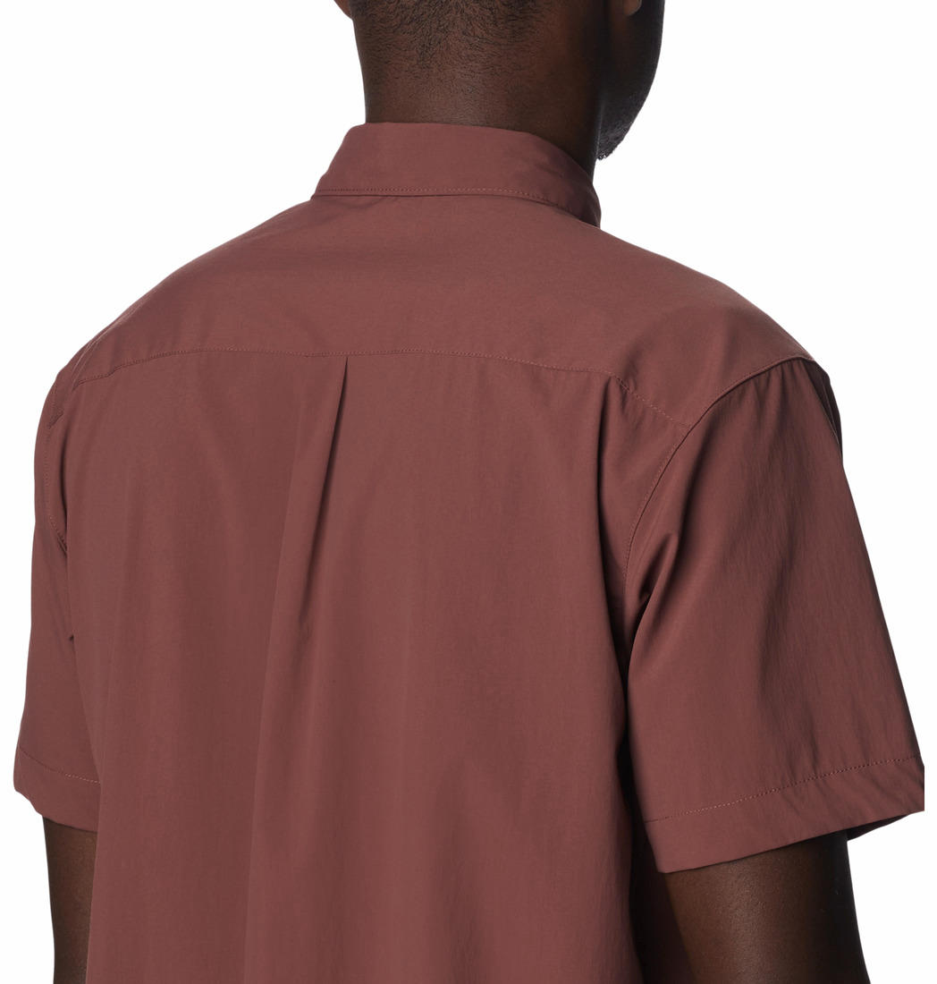 Columbia Men Maroon Canyon Gate Utility Short Sleeve Shirts