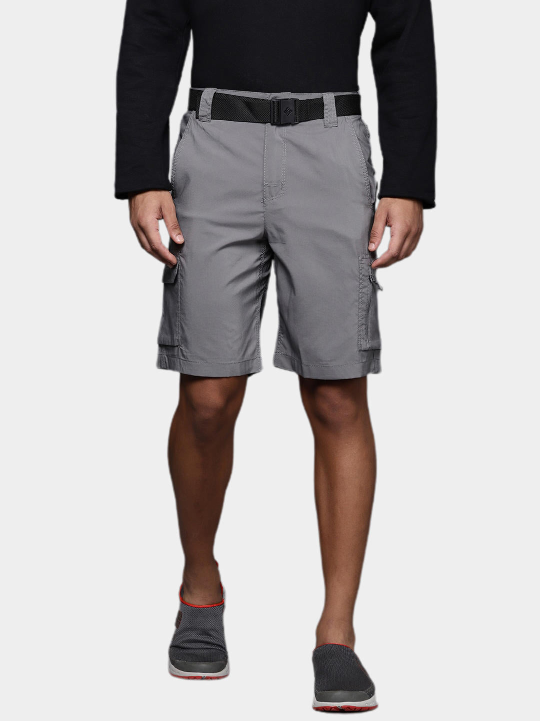 A Men Wearing Columbia Men Grey Silver Ridge Utility Cargo Short (Sun Protection)
