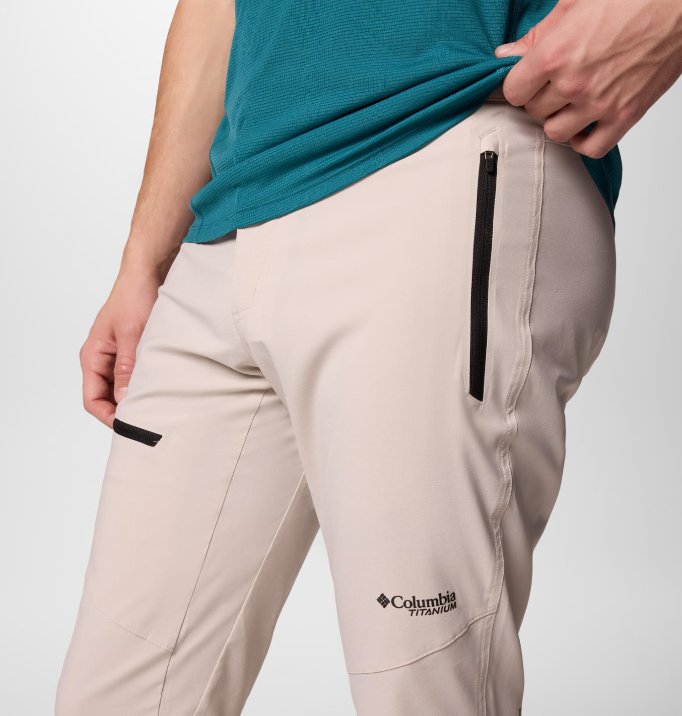 Columbia Mens Beige Omni-Shield Titan Pass II Pant