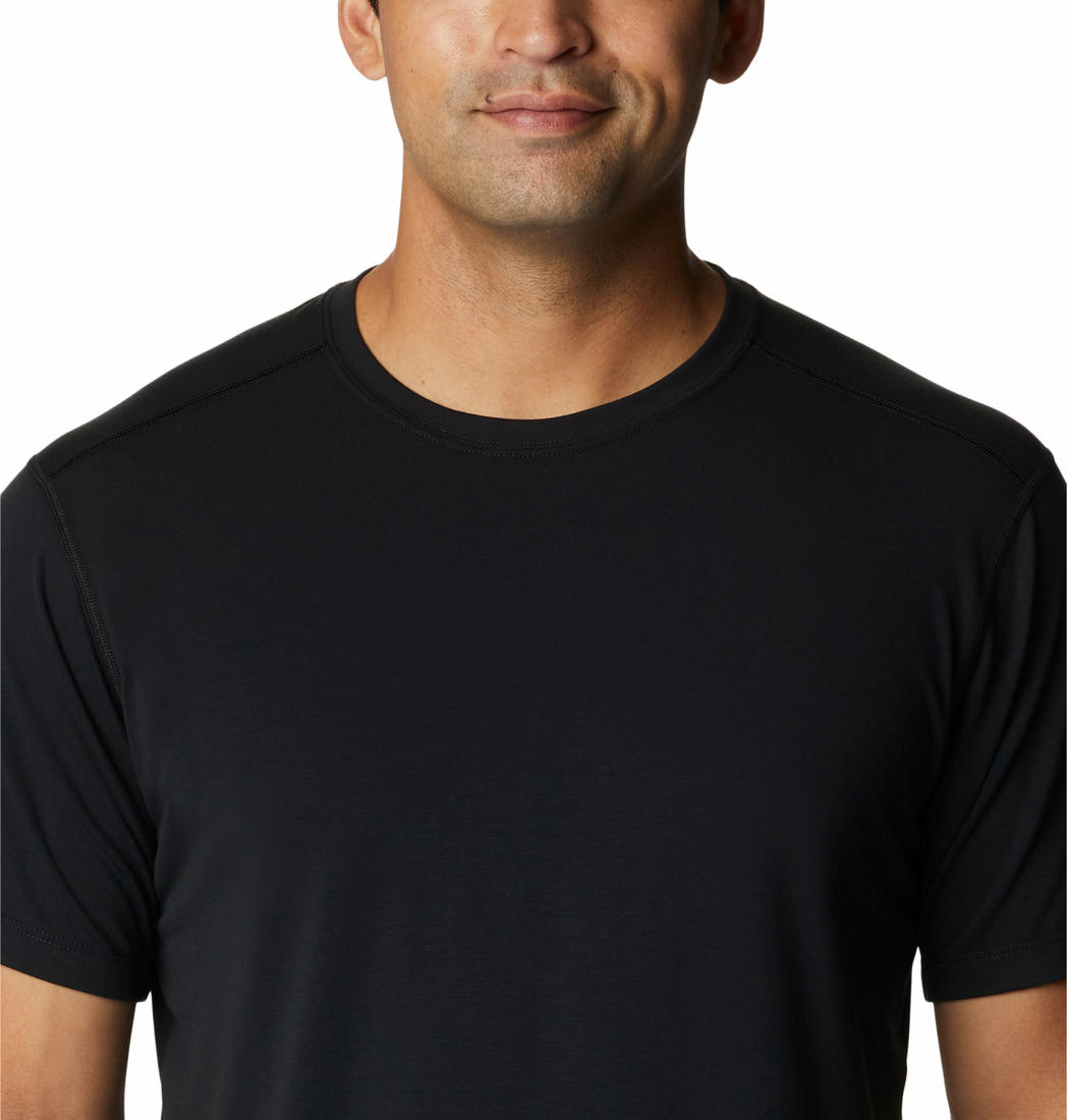 Columbia Mens Black M Endless Trail Running Tech Tshirt