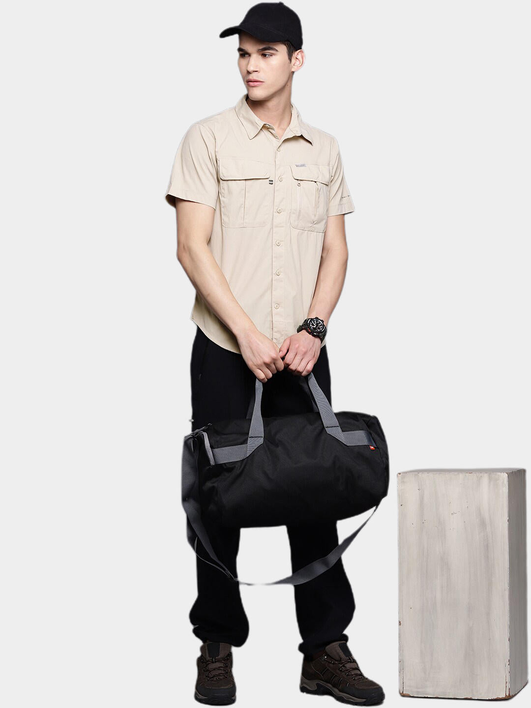 Columbia Men Beige Newton Ridge Short Sleeve Shirts