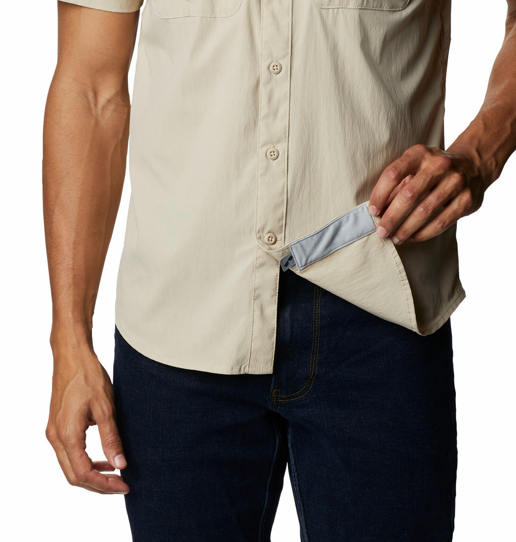 Columbia Men Beige Newton Ridge Short Sleeve Shirts