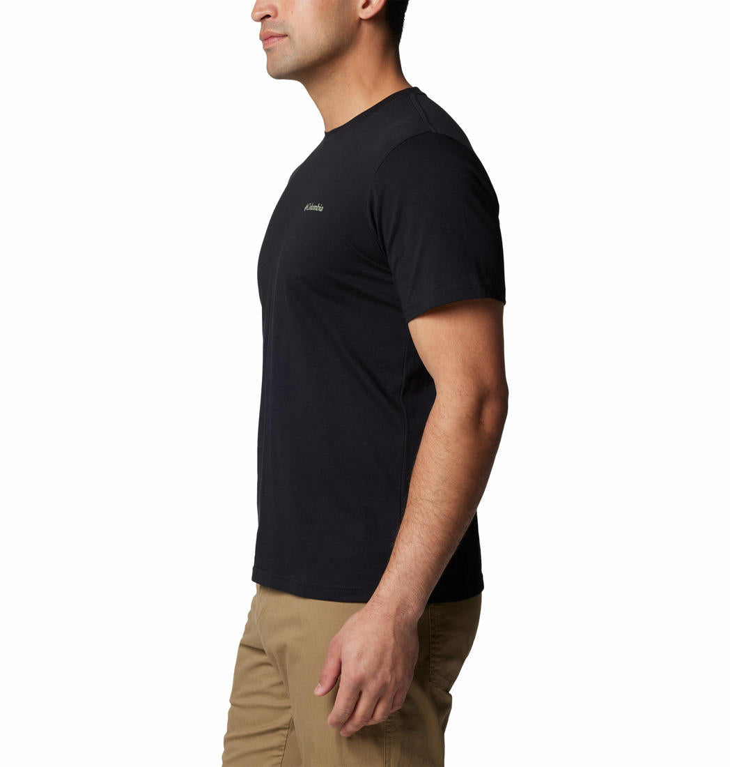 A Men Wearing Columbia Men Black Rapid Ridge Back Graphic Tee II