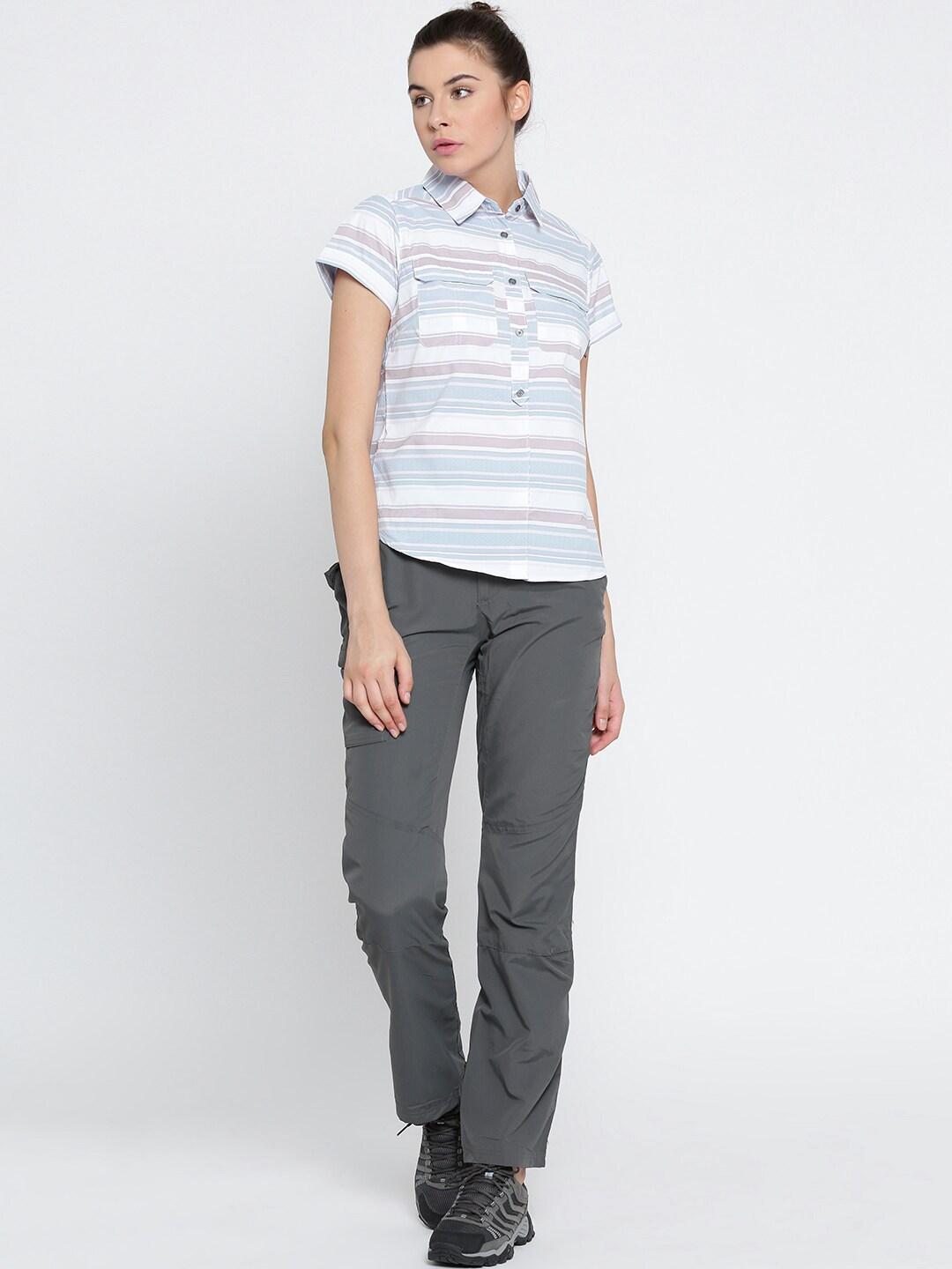 Columbia Women White Pilsner Peak Novelty Short Sleeve Shirt