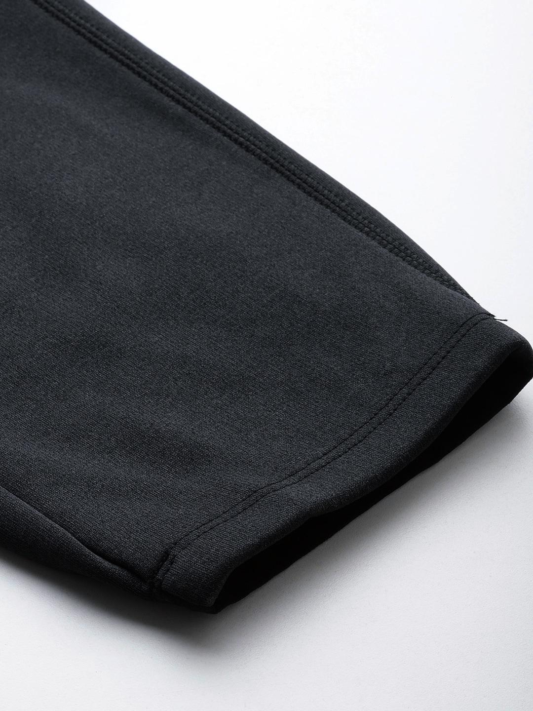 A Women Wearing Columbia Women Black Col Hike Tech Fleece Bottom