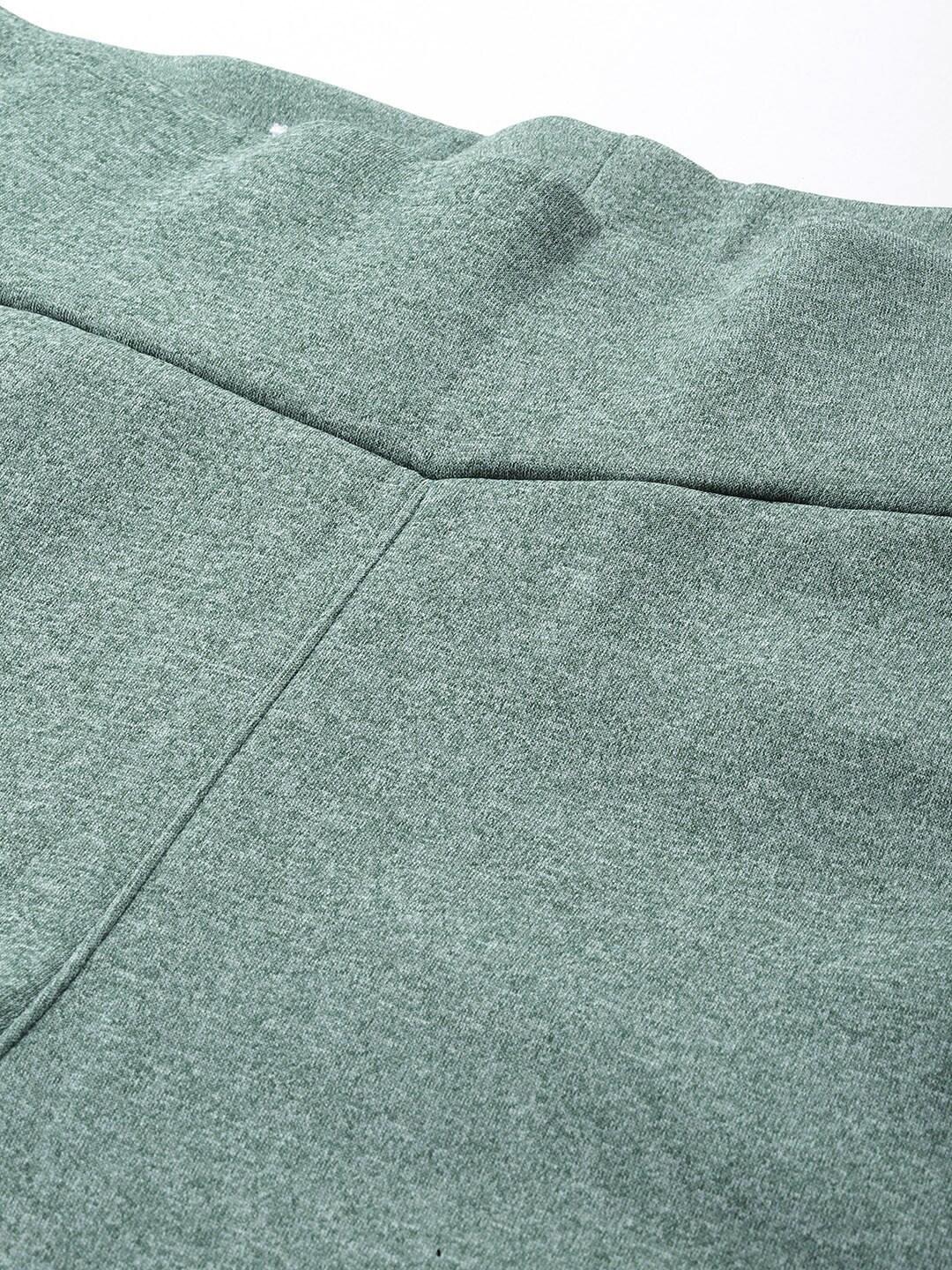 A Women Wearing Columbia Women Blue Col Hike Tech Fleece Bottom