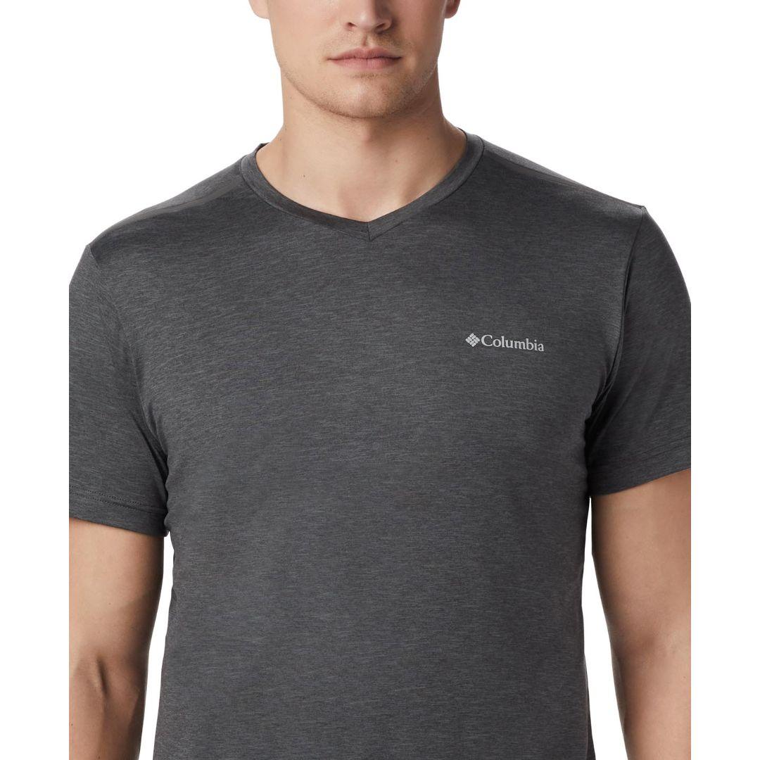 Columbia Men Black Tech Trail II V Neck (Sun Protection)