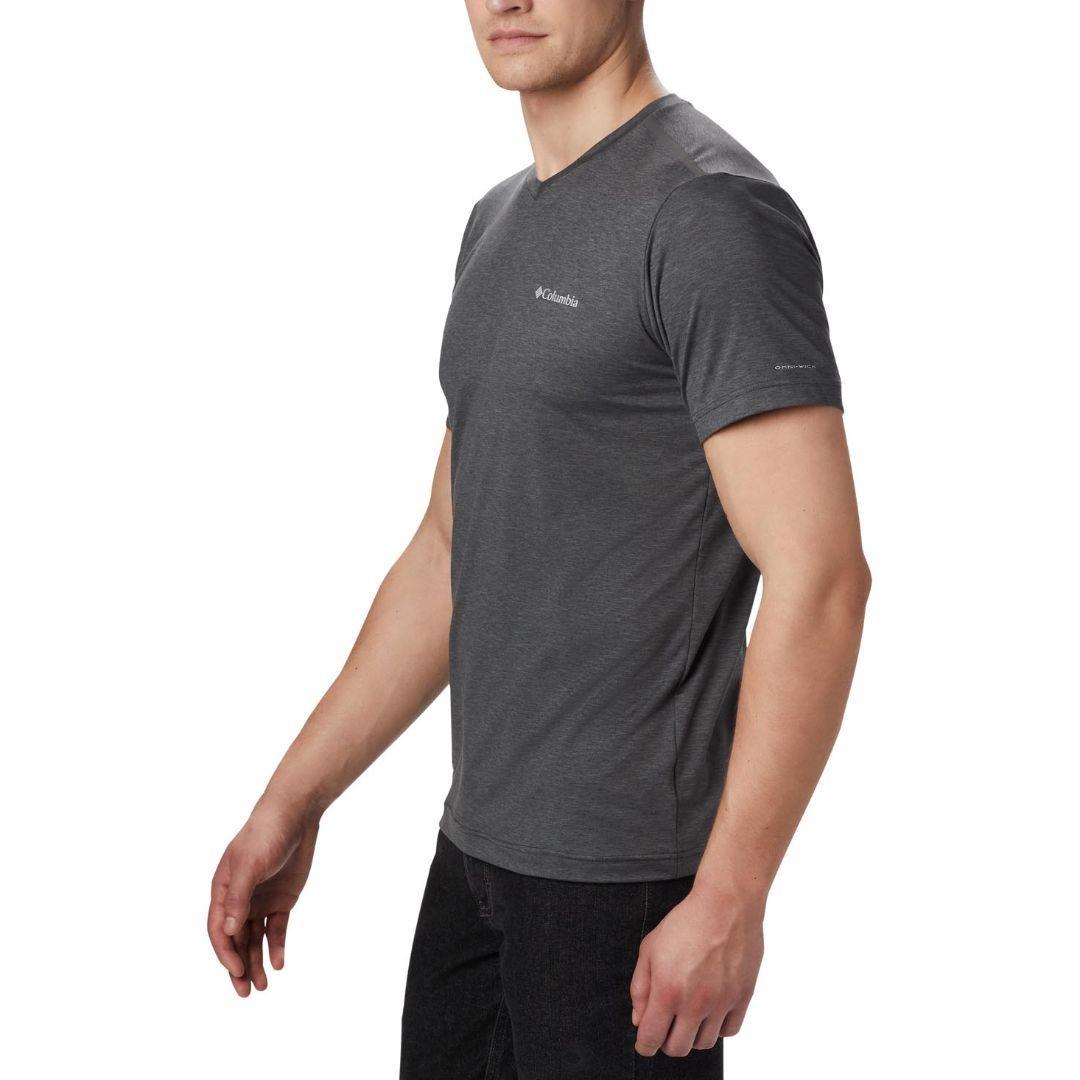 Columbia Men Black Tech Trail II V Neck (Sun Protection)