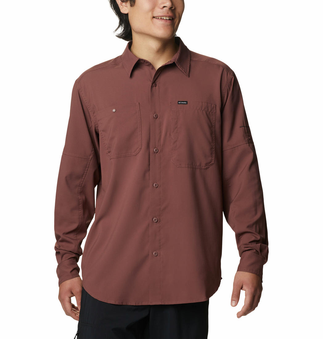 A Men Wearing Columbia Men Brown Silver Ridge Utility Lite Long Sleeve (Sun Protection)