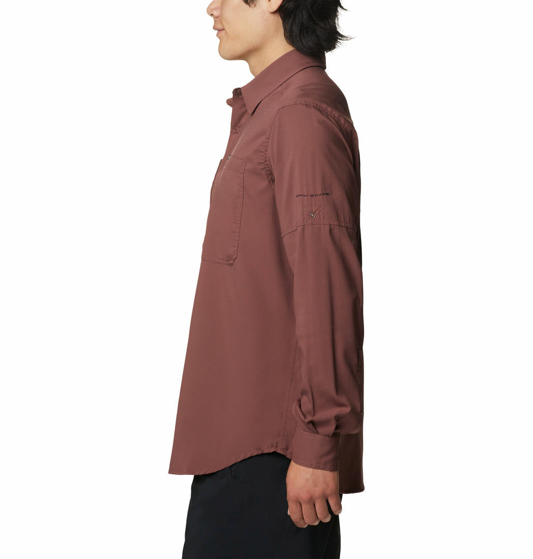 A Men Wearing Columbia Men Brown Silver Ridge Utility Lite Long Sleeve (Sun Protection)