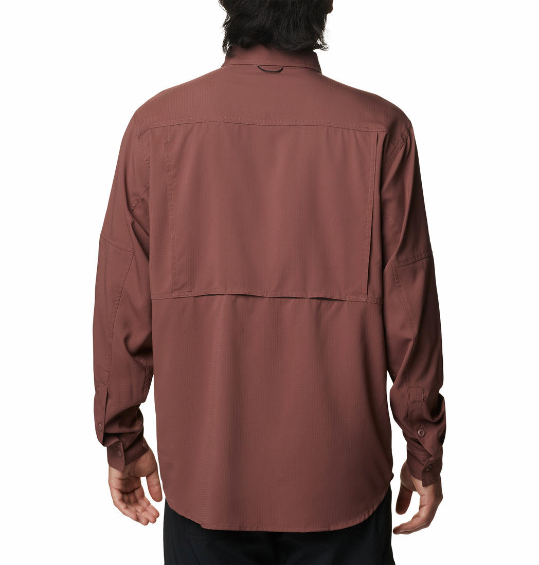 A Men Wearing Columbia Men Brown Silver Ridge Utility Lite Long Sleeve (Sun Protection)