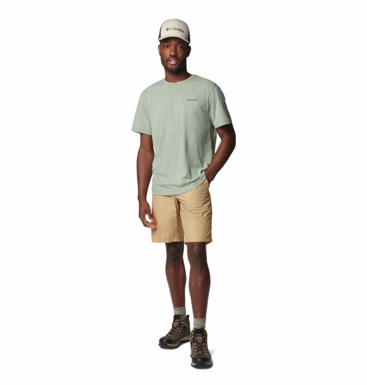 A Men Wearing Columbia Men Brown Washed Out Short