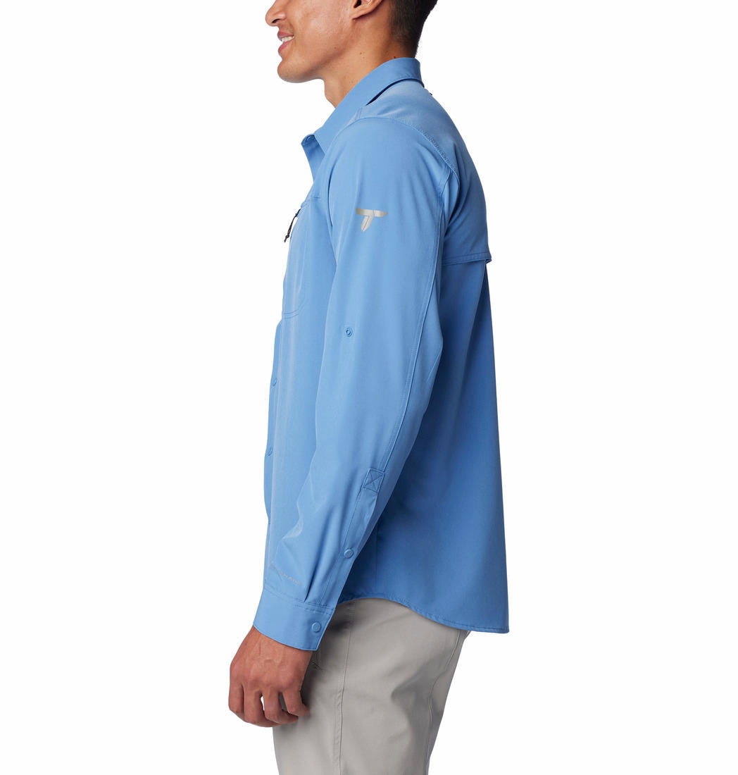 A Men Wearing Columbia Men Navy Blue Summit Valley Woven LS Shirt (Sun Protection)