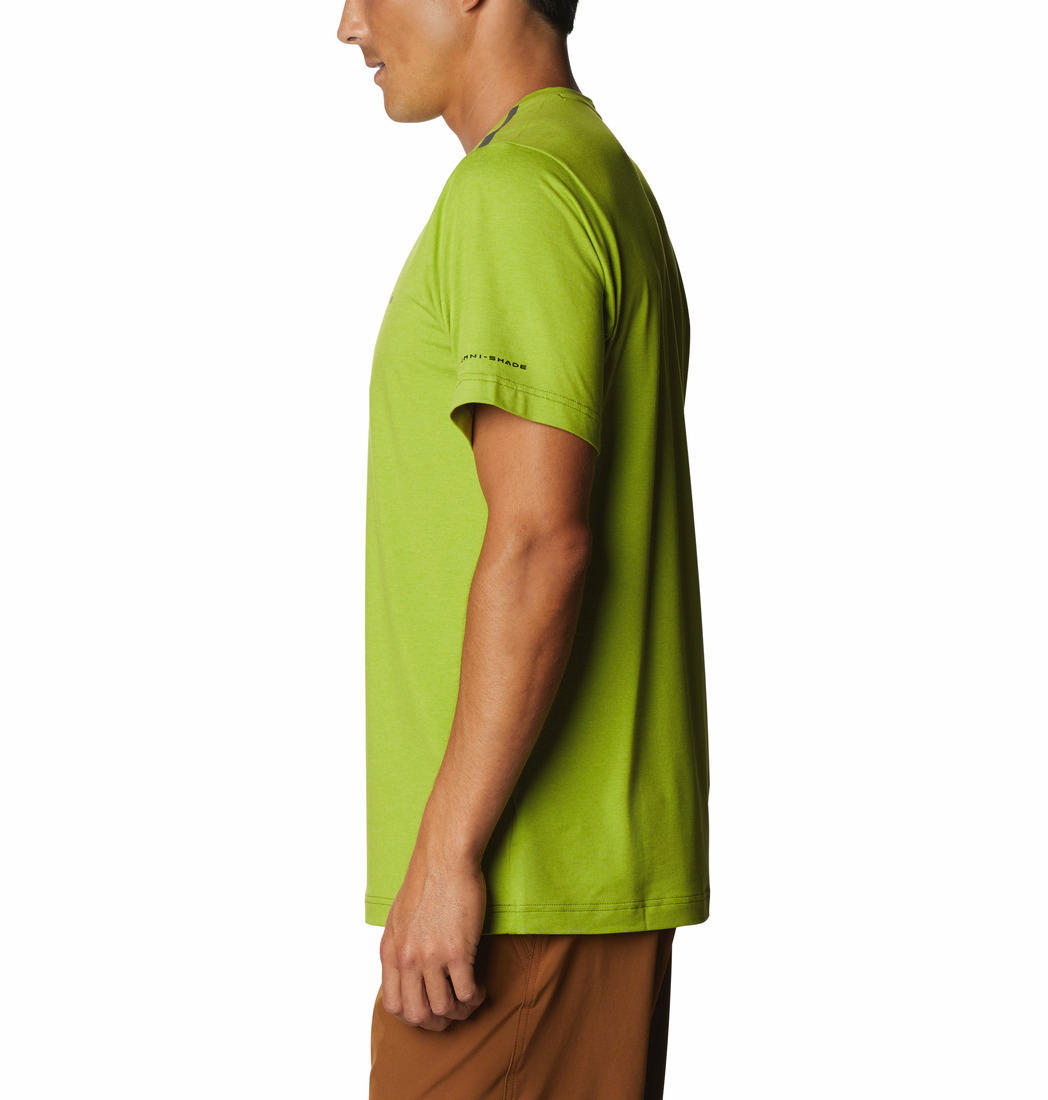 Columbia Men's Green Tech Trail Crew Neck Shirt with Sun Protection