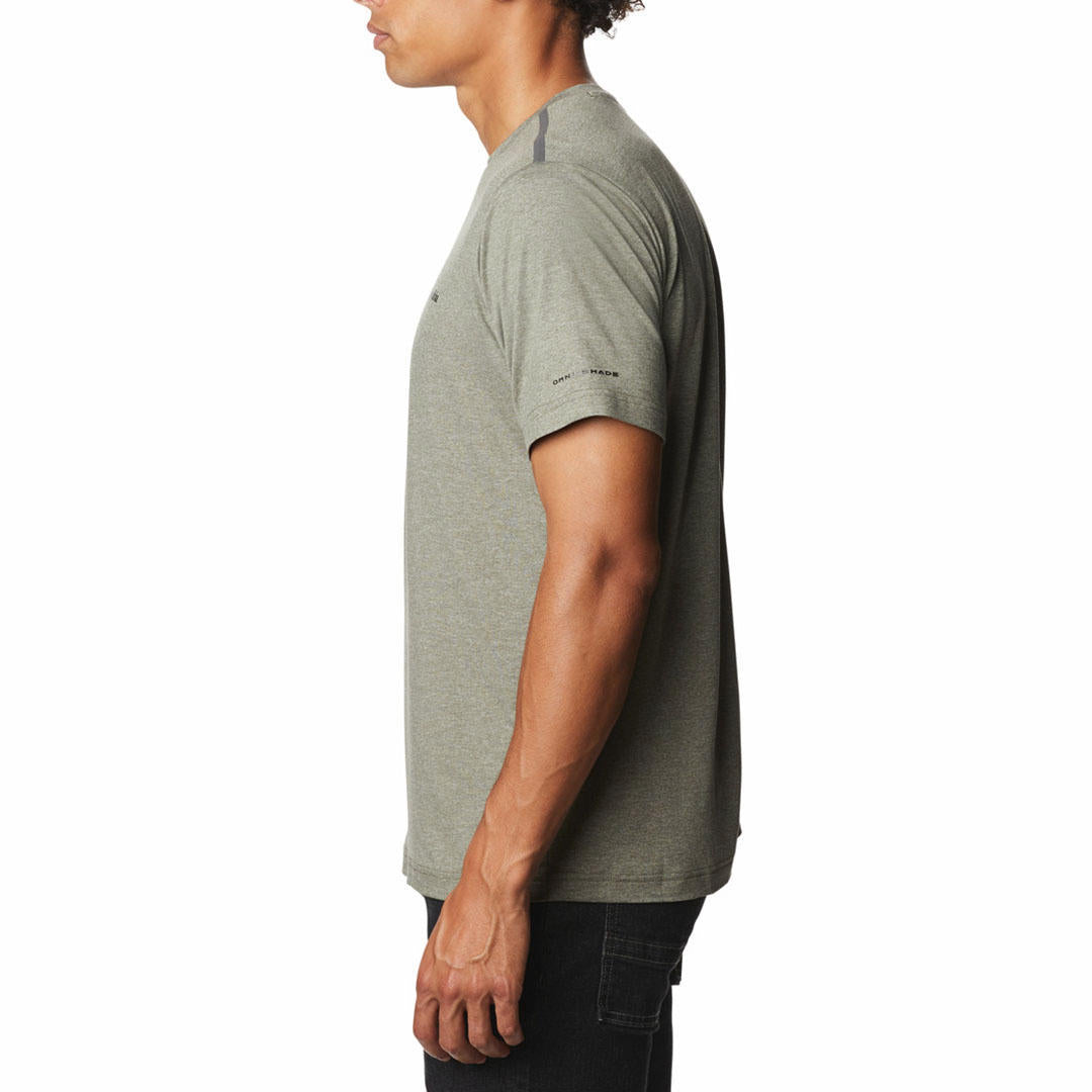 A Men Wearing Columbia Men Green Tech Trail Crew Neck (Sun Protection)