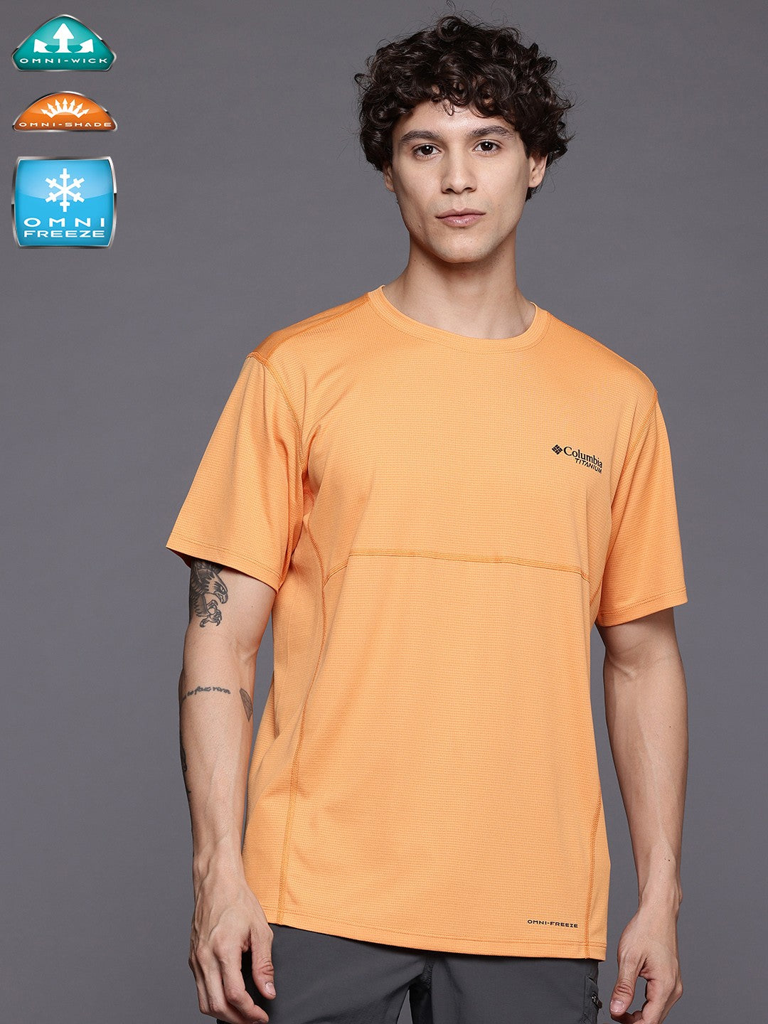 A Men Wearing Columbia Men Orange Cirque River Pro SS Crew (Sun Protection)