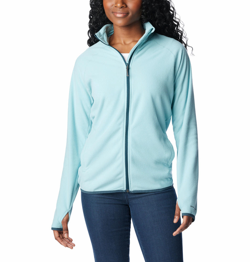 A Women Wearing Columbia Women Blue Back Beauty Full Zip