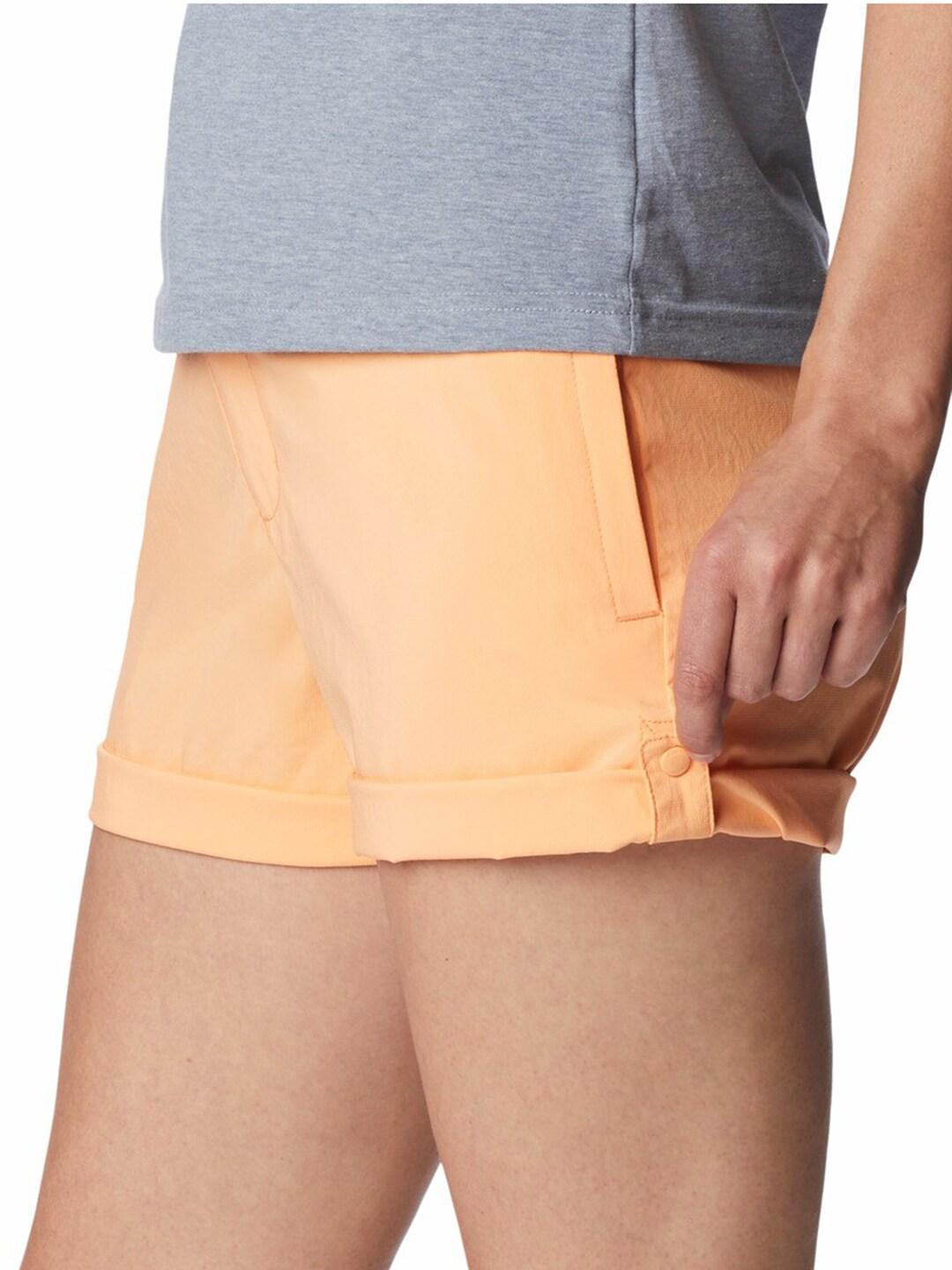 Columbia Women Peach Silver Ridge Utility Shorts