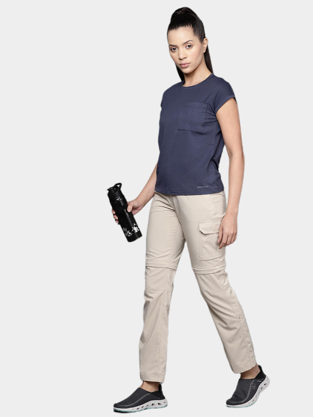A Women Wearing Columbia Women Navy Blue Boundless Trek Short Sleeve Tee