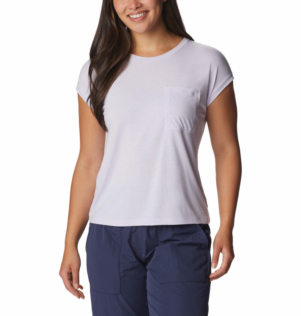 A Women Wearing Columbia Women Purple Boundless Trek Short Sleeve Tee