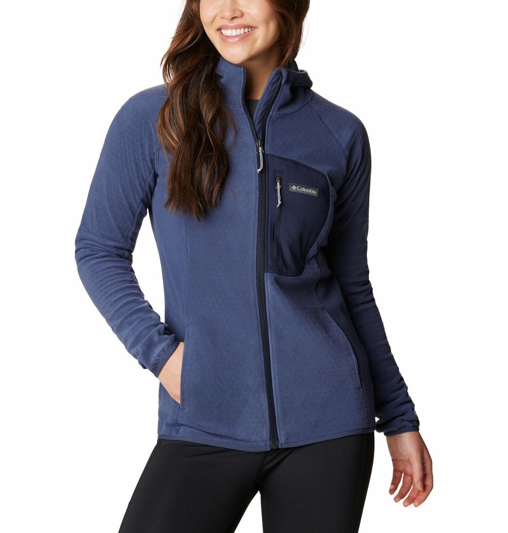 A Women Wearing Columbia Women Navy Blue W Outdoor Tracks Hooded FZ