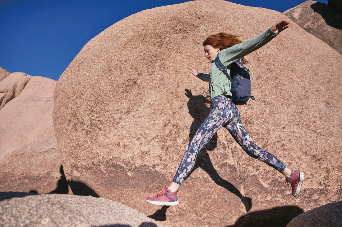 Columbia Women Blue Boundless Trek Legging