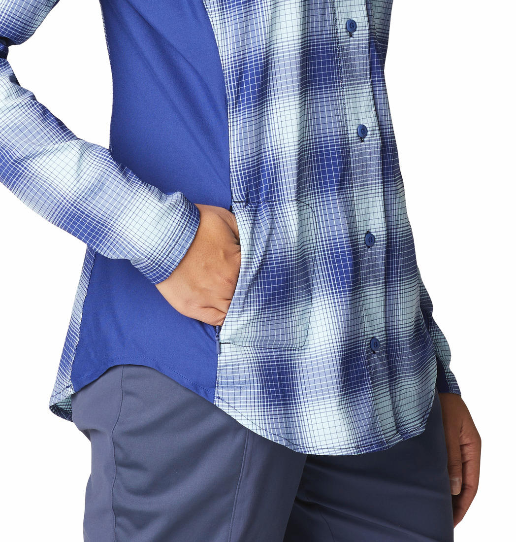 A Women Wearing Columbia Women Blue Claudia Ridge LS Shirt