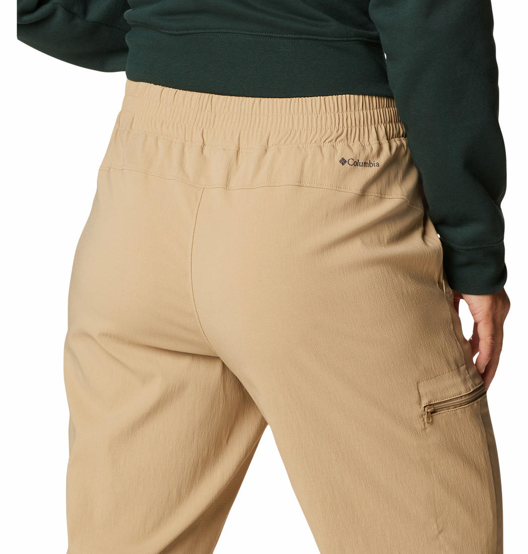 Columbia Women Beige On The Go Joggers