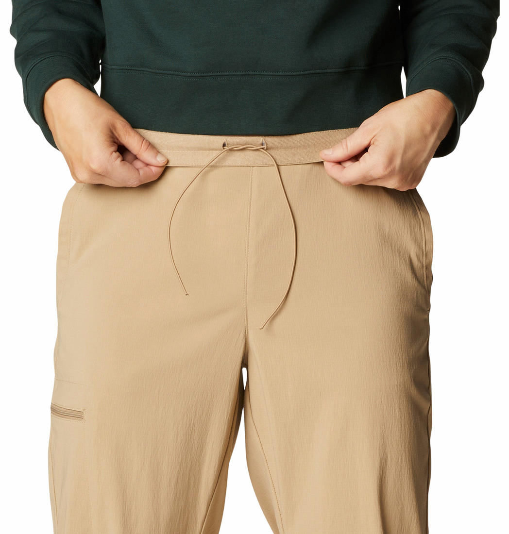 Columbia Women Beige On The Go Joggers