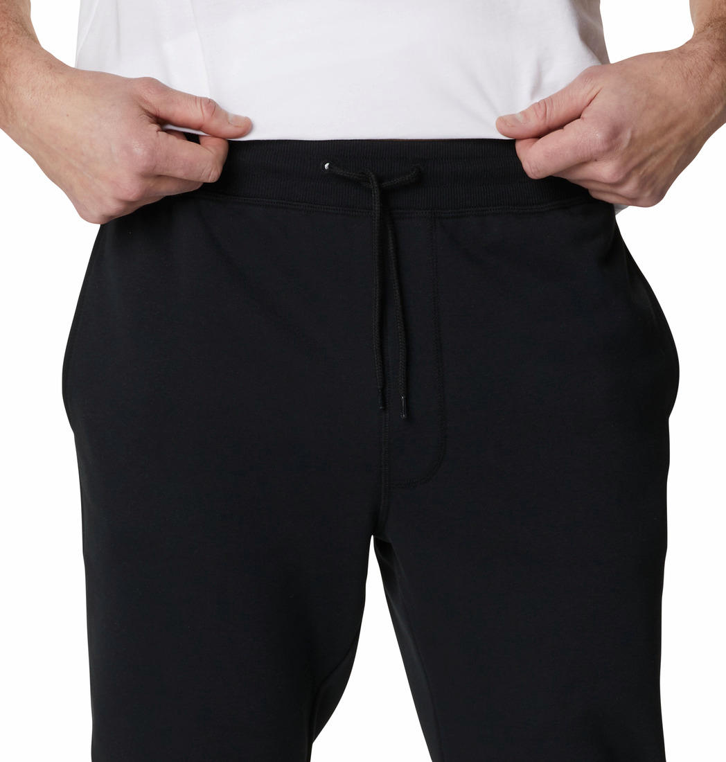 A Men Wearing Columbia Men Black M CSC Logo Fleece Jogger II